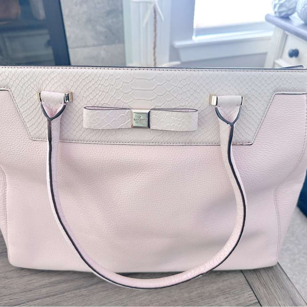 Kate Spade Large Tote purse (pink and beige). Like New